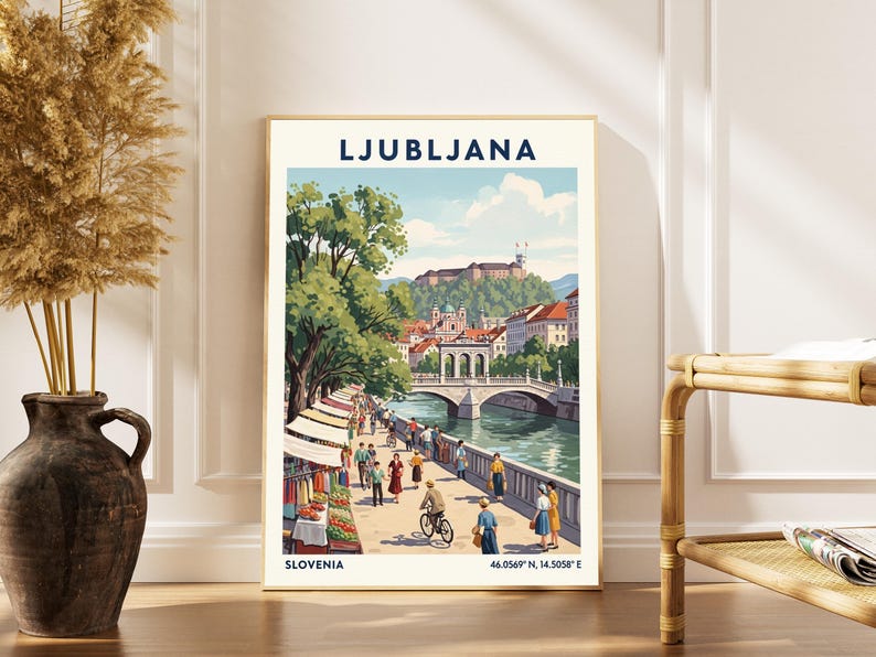 Lámina artística de Liubliana – Póster de viaje vintage de Eslovenia, escena del río imagen 1