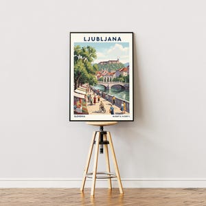 Lámina artística de Liubliana – Póster de viaje vintage de Eslovenia, escena del río imagen 4