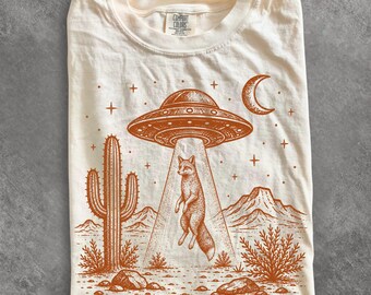 UFO Coyote Shirt, Western Alien Abduction Wildlife Graphic Tee, Retro Sci Fi T-Shirt, Coyote Lover Gift, Comfort Colors Tee, Paranormal Gift