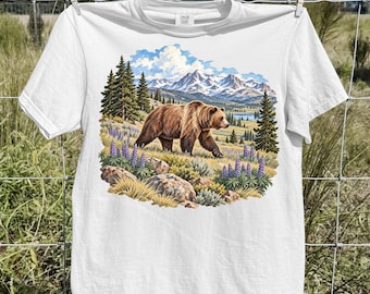 Vintage Grizzly Bear Shirt, Retro Mountain Wildlife Graphic Tee, Wilderness Nature T-Shirt, Bear Lover Gift, Outdoors Comfort Colors Tee