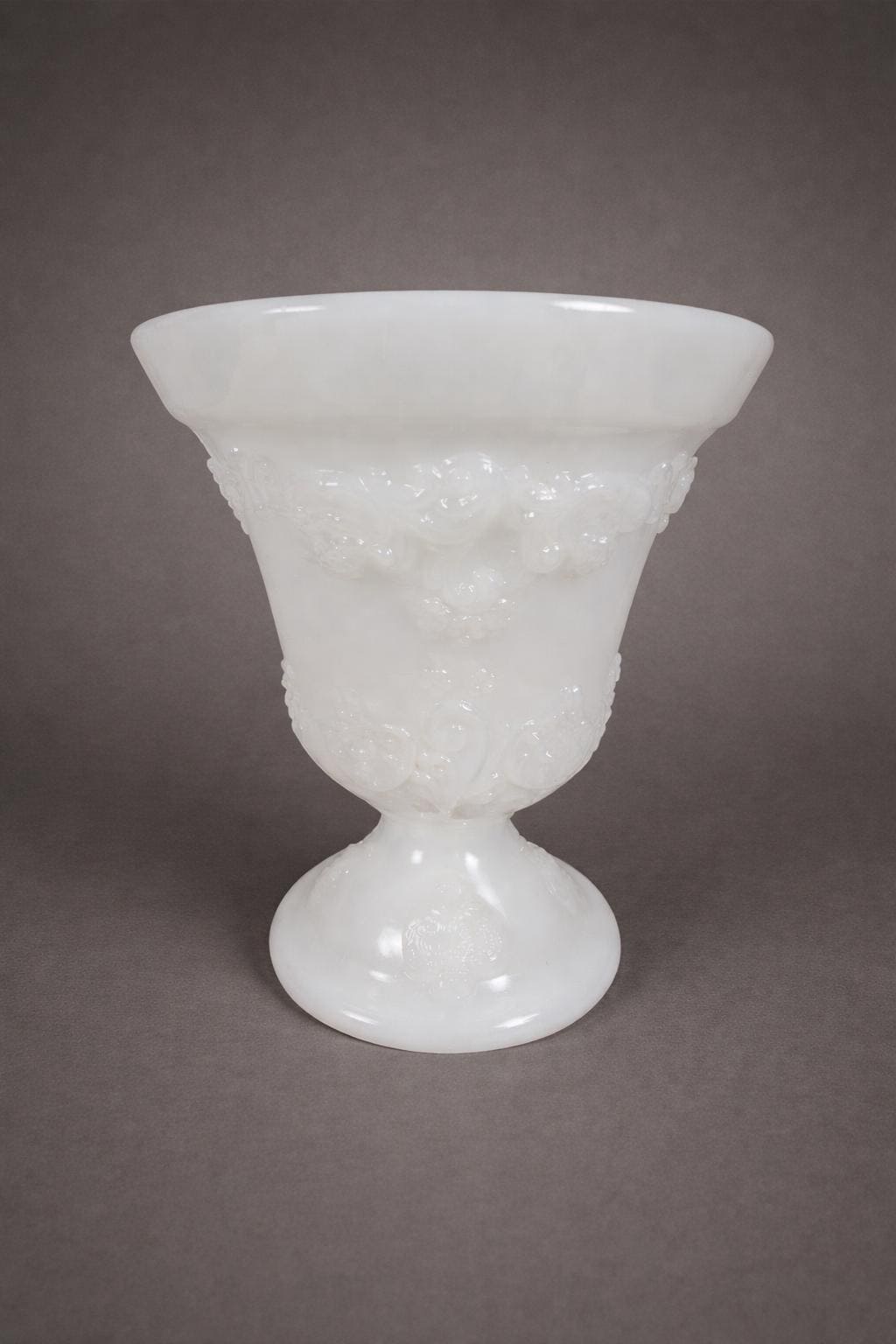Vintage milky glass pedestal bowl - Floral relief centerpiece - 1960s