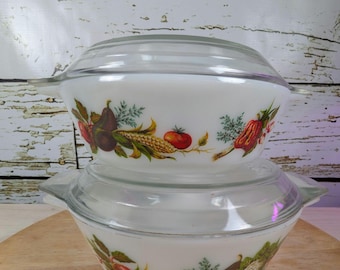 Grande Cocotte Ronde Arcopal Vintage Années 70 – Motif Fleuri Blanc