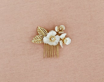 Bridal Floral Hair Comb, Ivory Flower Hair Comb, Bridal Hair Flower, Flower Hair Comb, Ivory Flower Comb, Gold Flower Hair Comb