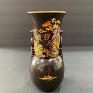 Crown Devon Fielding's Chinoiserie-Style Vase Hand Painted Landscape Scene 6”