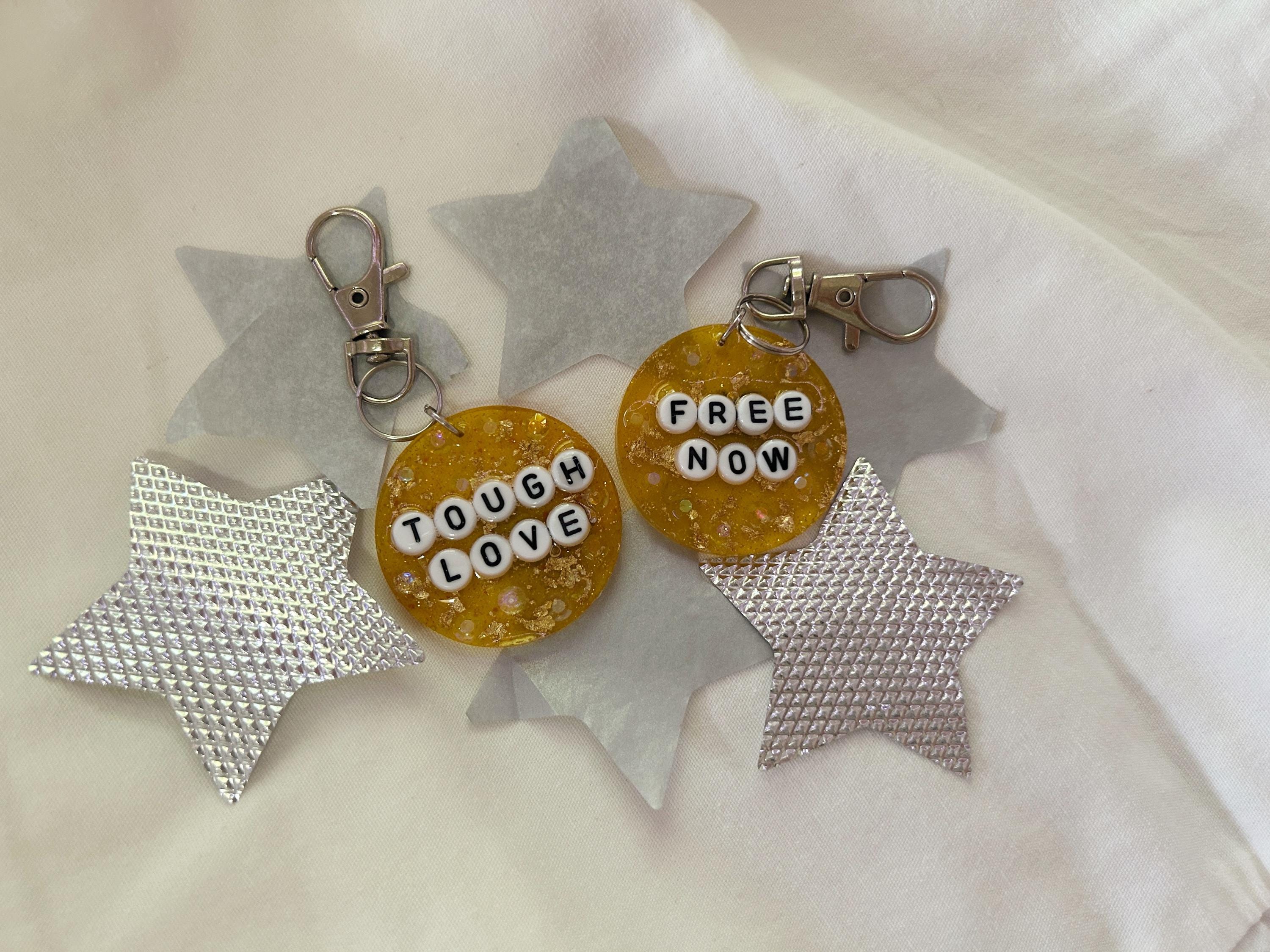 グレイシーエイブラムス キーホルダー キャップ　ライブグッズ Accessories - Gracie Abrams Official Store
