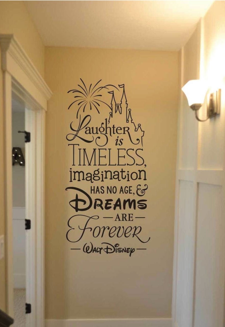 Autocollant Mural Citation "Laughter Is Timeless" Tinkerbell - Déco Chambre Bébé K61