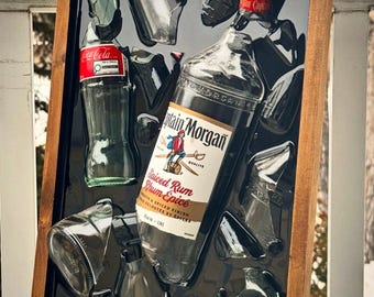 Rum und Cola Flasche Kunst | Captain Morgan & Coca-Cola Wand Kunst | Eingerahmt Glaskunst Bar Dekor