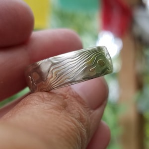 18k tri gold mokume gane wedding band