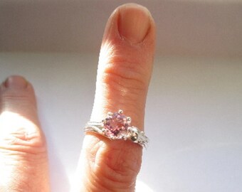 Octopus Ring, Engagement ring, Elegant, subtle style, Sea creature, Ocean creatures in art . made in your size for you.