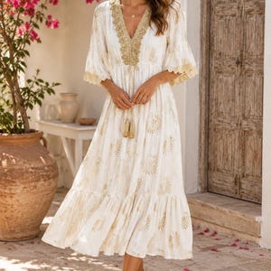 sequin kaftan dress uk Woman Voilla Marie Lou Sequin V-Neckline Kaftan 2002535