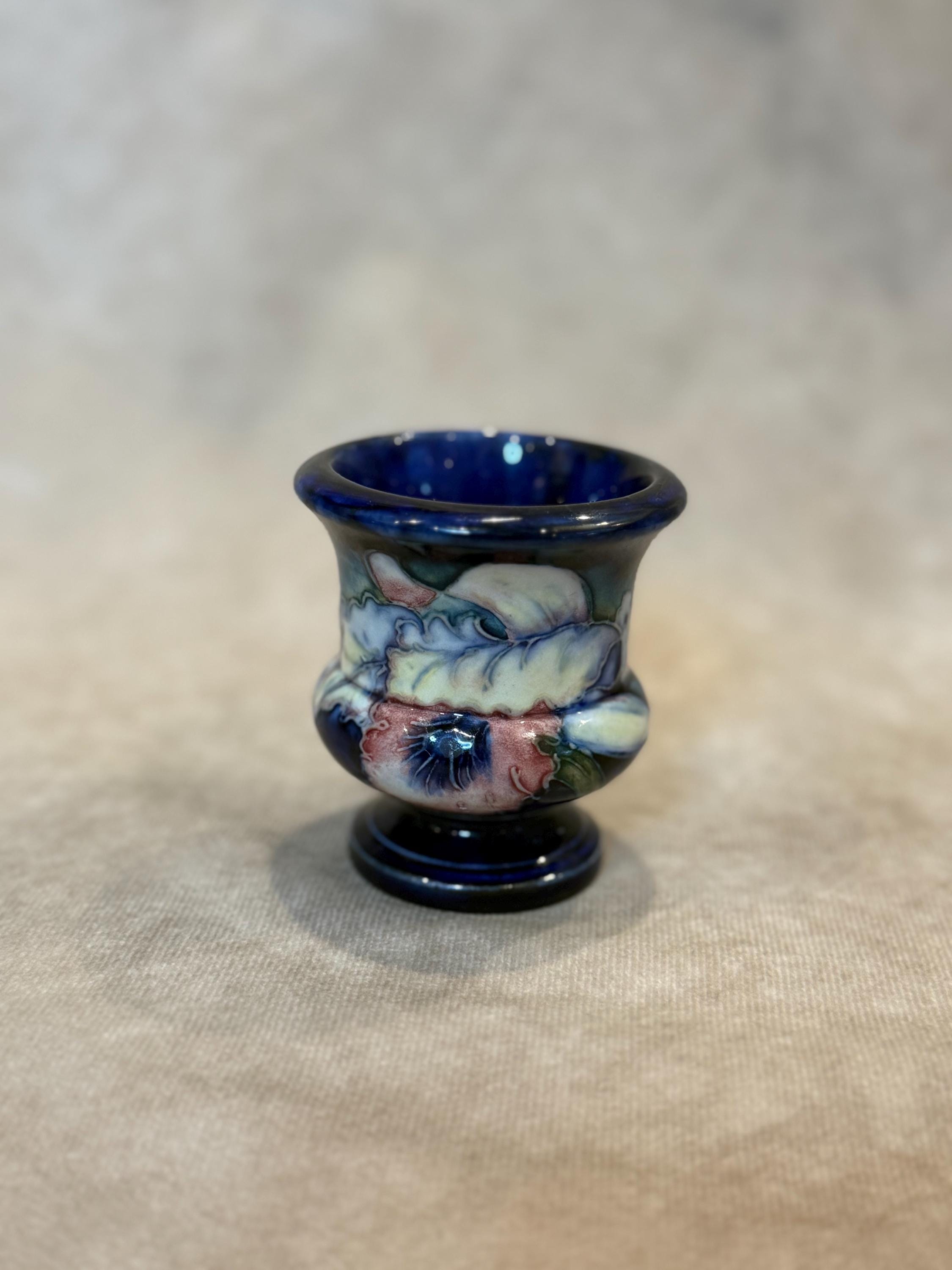 Moorcroft pottery - Etsy 日本