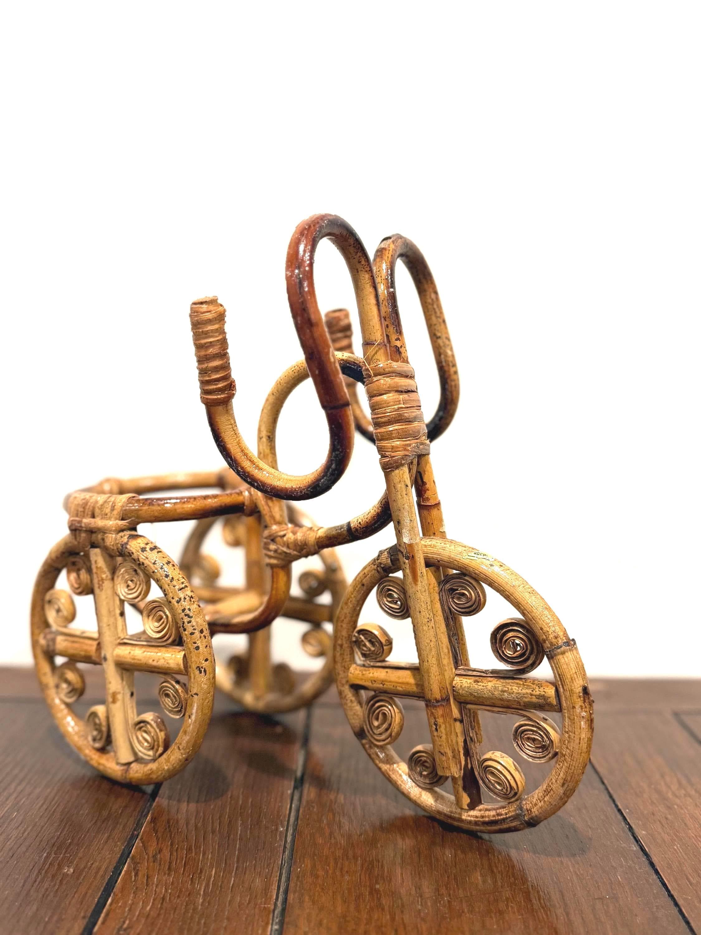 COSTWAY Metalen plantenstandaard, fietsdesign, bloemenrek met 3 manden, bloemenstandaard met decoratieve wielen, retro bloemenwiel, plantenrek, voor terras, tuin, binnenplaats en balkon, zwart