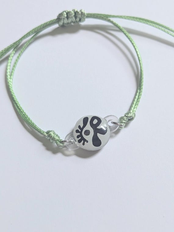 Courtis-inspired KPOP Bracelet - Etsy