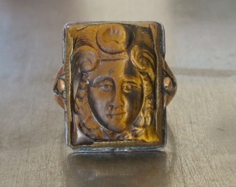 Antique Victorian Tiger Eye Intaglio Ring Cameo 1800s Antique Unisex Right Hand Boho Statement Ring Size 8.5 8 1/2 Carved Brown OOAK