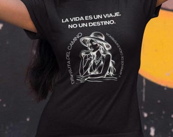 stylish modern fashion girl shirt, Aesthetic vintage Spanish travel quote shirt, la vida Es un viaje, gift for her