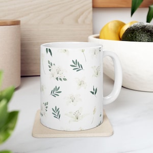 Floral Ceramic Mug, Elegant Coffee Cup, Gift for Flower Lovers, Tea Time Essential, Mother&#39;s Day Gift, Cozy Home Decor