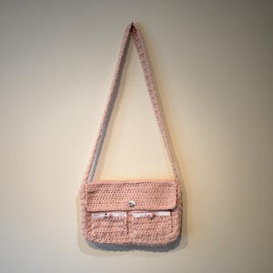 The Blush Messenger – Crochet Pink Messenger Bag with Lace & Flower Detail, Lined with Pockets, Magnetic Closure, Handmade Purse