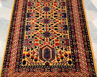 Hand Knotted Wool Tribal Rug: 4x6 ft Geometric Persian Style