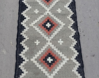 Kilim de yute y lana tejido a mano: Dhurrie tradicional indio