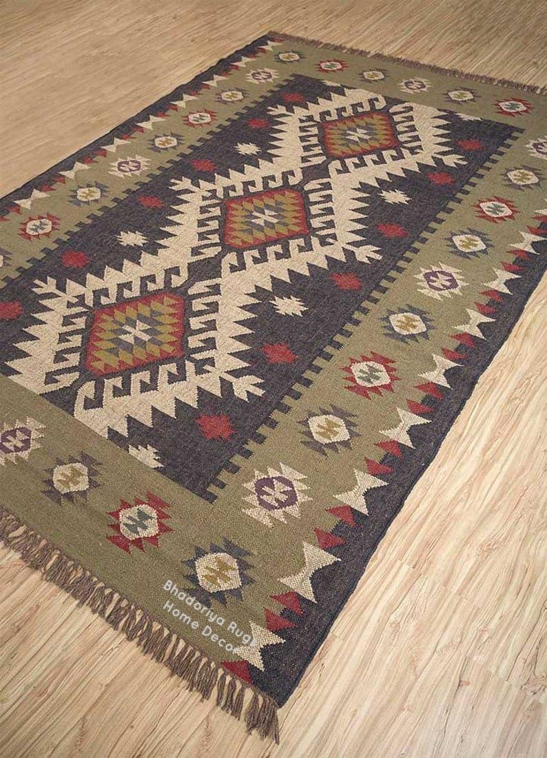 Handwoven Wool & Jute Kilim Rug: 8x10 ft Oriental Dhurrie image 5