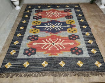 Handgeweven wollen jute kelimtapijt: traditionele Indiase dhurrie