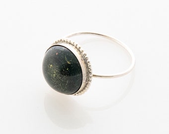 Green gold resin sterling ring