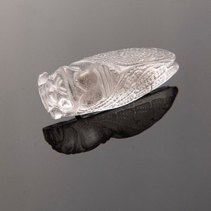 Cicada pin brooch - made to order