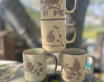 Set vintage di 4 tazze da caffè con decorazioni a forma di uccello in stile Otagiri.
