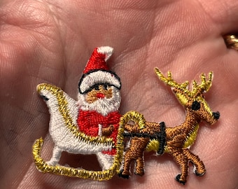 Mini parche termoadhesivo de Papá Noel en trineo con renos, adorable