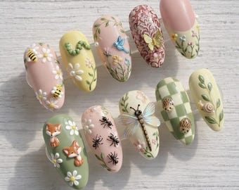 Woodland Garden Press On Nails Set, 3D Floral Insect Nail Art, Cottagecore Spring Fantasy Handmade False Nails