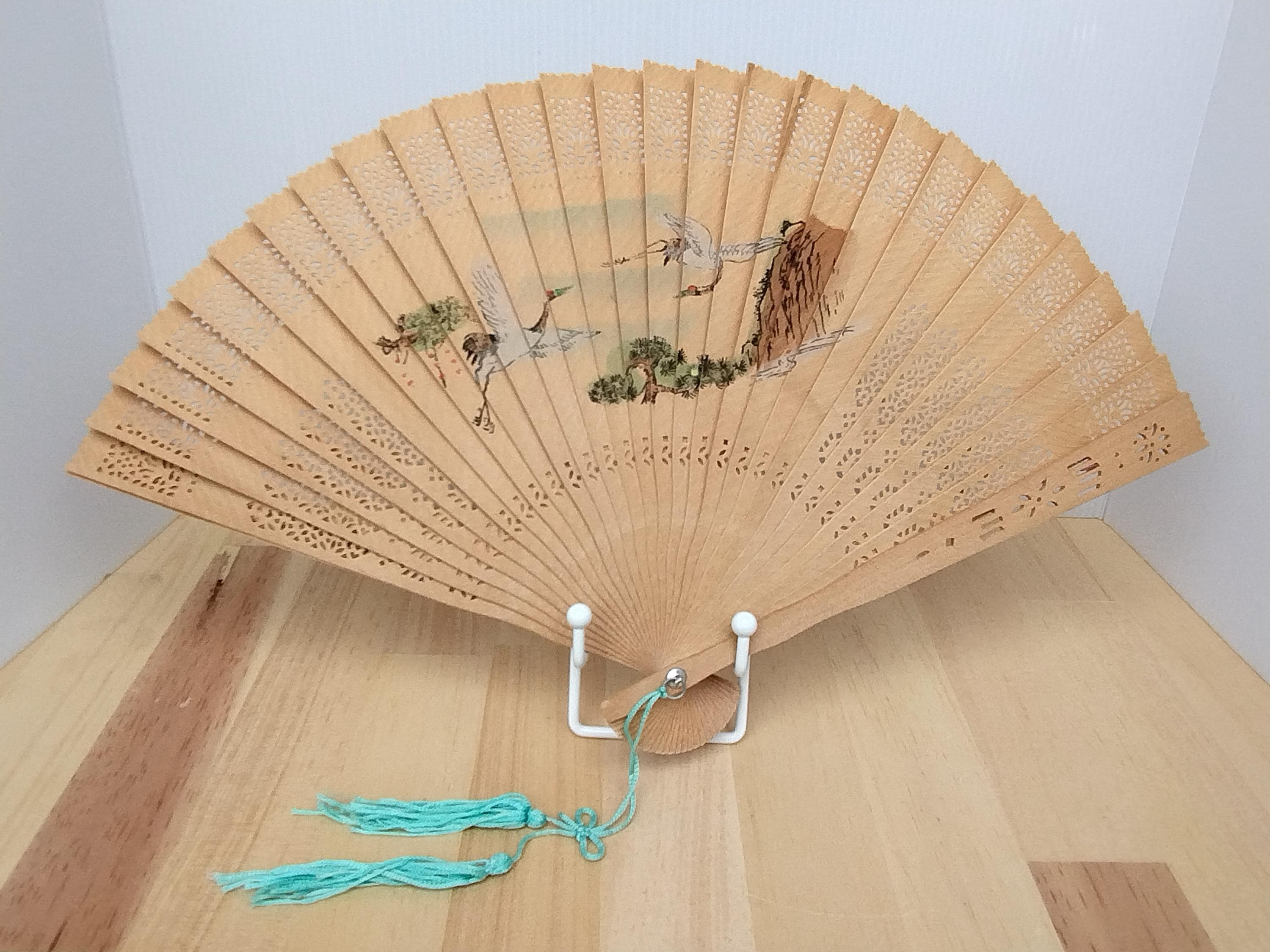 ヴィンテージ白檀扇子 |昭和の木彫りブリゼ扇子 | - Etsy 日本