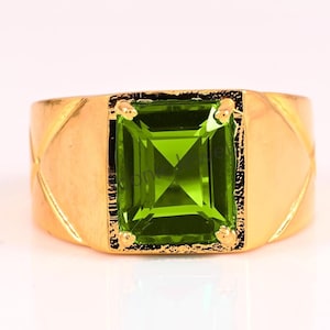 Men’s Silver Peridot Ring , 925 Sterling August Birthstone Jewelry, Handmade Green Gemstone Engagement Ring, Unique Statement Ring for Him
