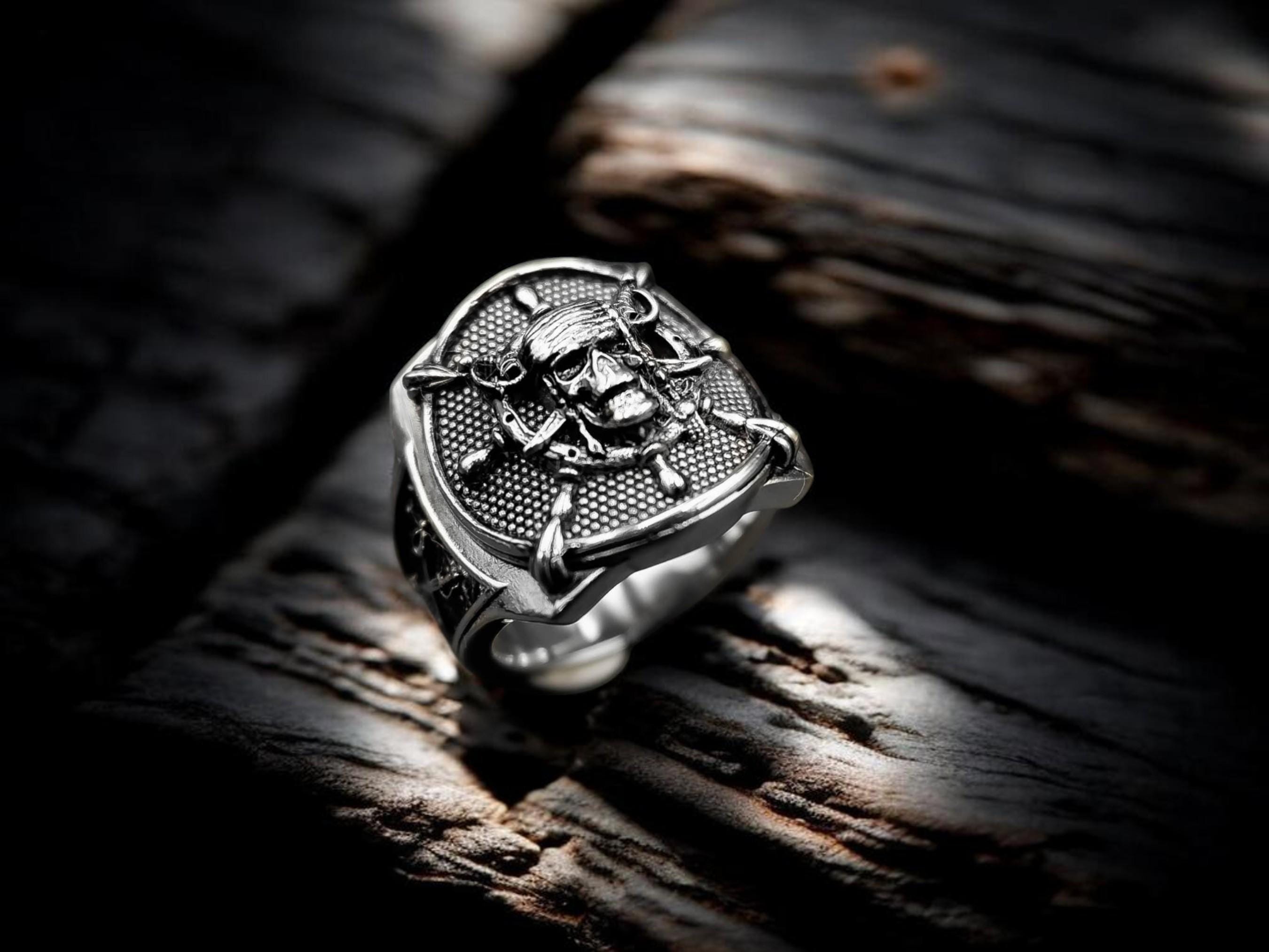 Pirates of the caribbean ring - Etsy 日本