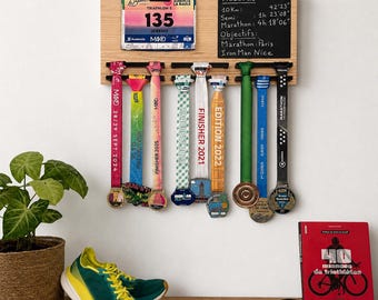 XL Personalized Medal Hanger, 60 Medal Display for Marathon Triathlon Ironman, Running Medal Holder, Medal Display, Medaillenhalter
