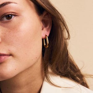 18K Gold Square Hoop Earrings, Geometric Gold Earrings, Dainty & Minimalist Oblong Rectangle Hoop Earrings, Minimalist Gold Earrings