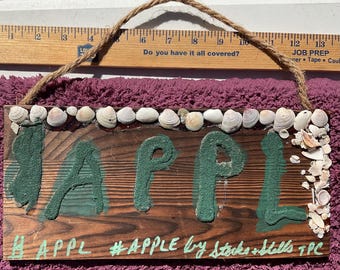APPL Apple #stockstowatch. Hanging wall decor 2025 edition made by TPC
