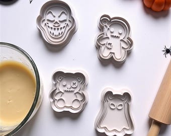 Spooky Halloween Cookie Cutters – Set of 4 (Approx. 3 Inches Each)