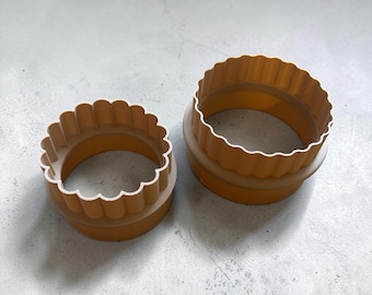 Double Sided Biscuit Cutter Set | Round Scalloped Cookie Molds (5cm, 6cm)