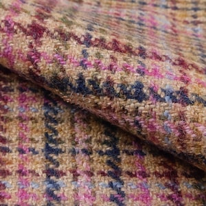 Vintage Pink-Brown Plaid Wool Fabric by the Half Meter, Heavyweight Tweed for Winter Suits, Skirts, and Coats, 85% Wool Premium Textile image 4