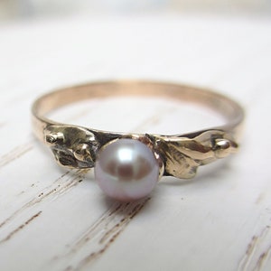 Solid gold ring, 14 k rose gold, dainty golden ring, genuine pink pearl, size 7 1/4 US, EU ring size 17,3 image 1