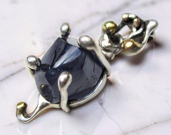 Dainty Raw Iolite "Water Sapphire" Pendant, 925 silver, 14 k gold