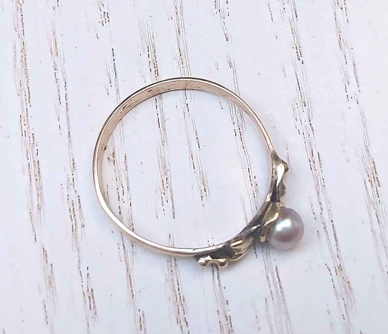 Solid gold ring, 14 k rose gold, dainty golden ring, genuine pink pearl, size 7 1/4 US, EU ring size 17,3 image 7