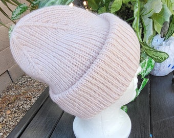 Bonnet tricoté fait main, bonnet en tricot, bonnet épais, bonnet chaud, chapeau d'hiver ; Cadeau pour femme, Cadeau de Noël