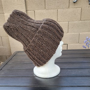 Cappello lavorato a maglia, Cappello a maglia, Berretto grosso, Cappello berretto caldo, Cappello invernale; Regalo per donna, Regalo di Natale