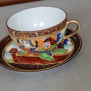 Vintage Bunte japanische Moriage Teetasse mit Untertasse