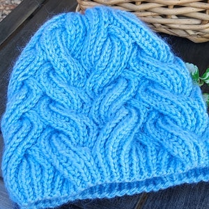 Hand made knitted hat, Knit Hat, Chunky beanie, Warm beanie hat, Winter hat; Gift for woman