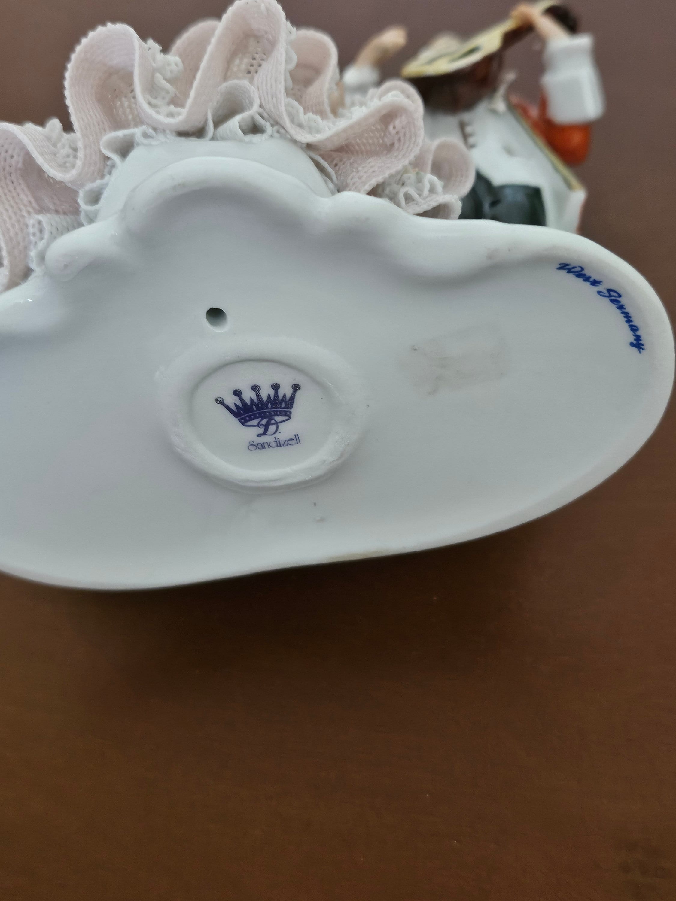 Vintage Sandizell Dresden Lace Porcelain Courting Victorian Couple