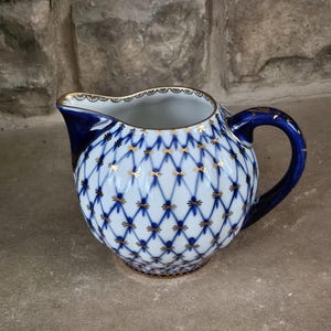 Vintage Saint Petersburg Imperial Porcelain Factory Lomonosov Cobalt Net Tulip  Creamer