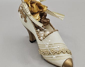 Vintage Miniature Shoe Decoration Ornament