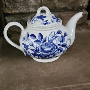 Vintage Blue and White Portmeirion Harvest Blue Teapot by Angharad Menna; Made in England 1995